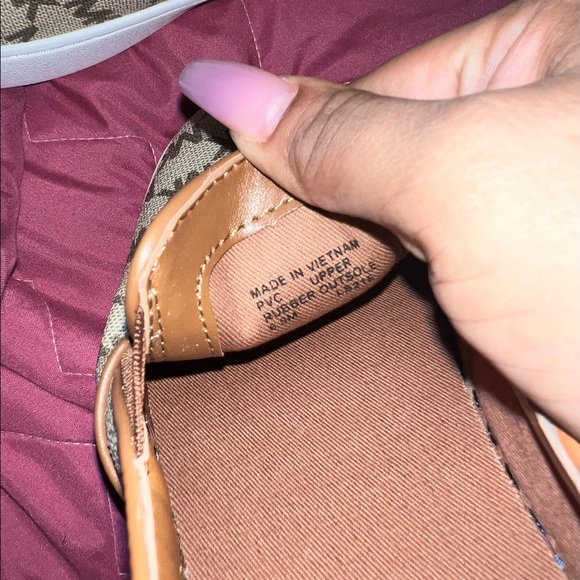 New Michael Kors Keaton Slip-On Tan Logo Sneakers - Picture 7 of 7